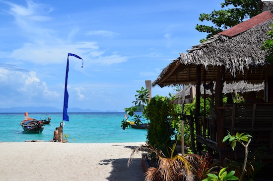 Sea-view bungalow: Welcome to paradise.