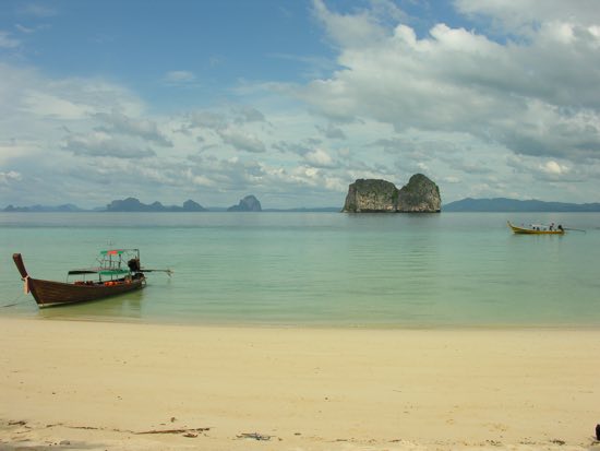 Ko Ngai: Easier to lay on than pronounce.