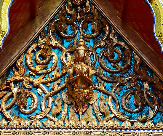 Depiction of a Theppaksi, bird-bodied angel.