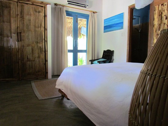 The rustic master en-suite.