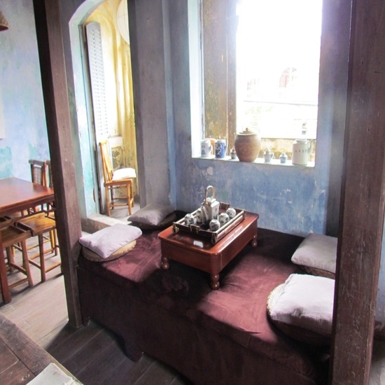 Our tip, dine upstairs.