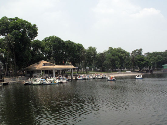 Expanse of water? Stick some swan boats on it.