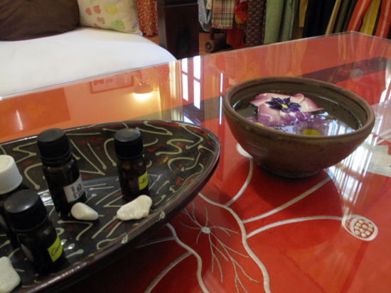 No it's not a finger bowl.