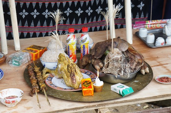 The spirit offering table.