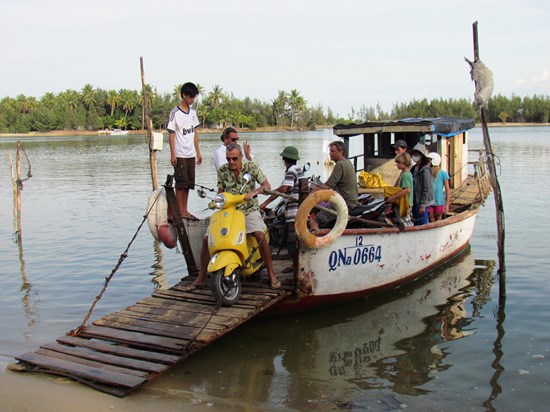Ten minute transport to an island getaway: beat that!