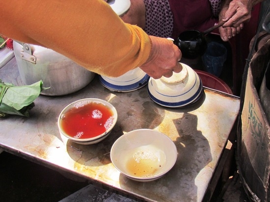 One of the few remaining Ba Le Well Chi Stalls.