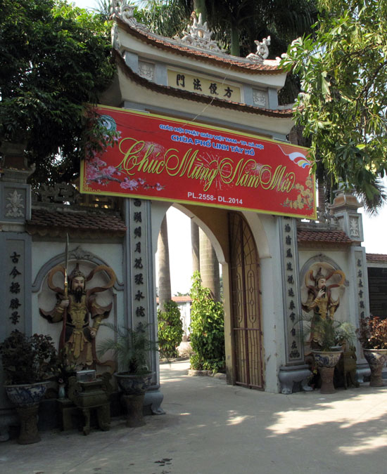 It's not always new year (Chuc Mung Nam Moi).