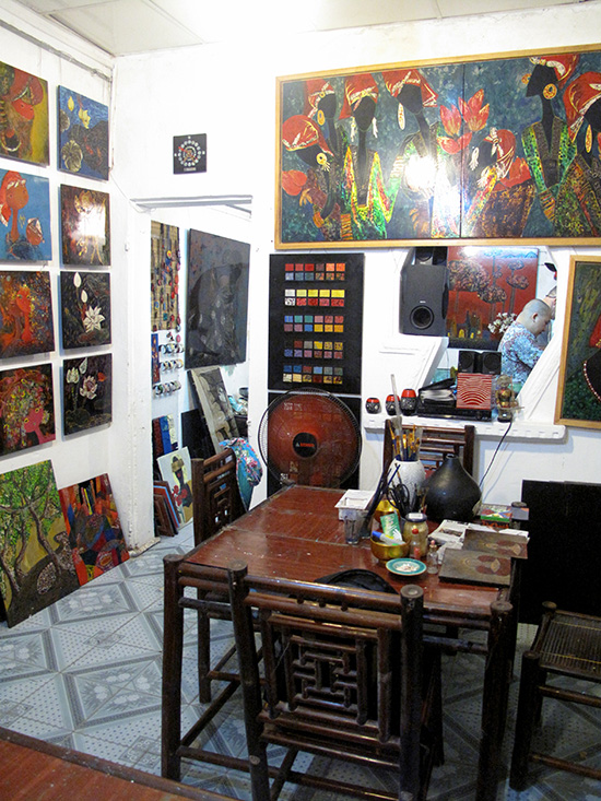 The workshop, with some of Tuan's work on display.