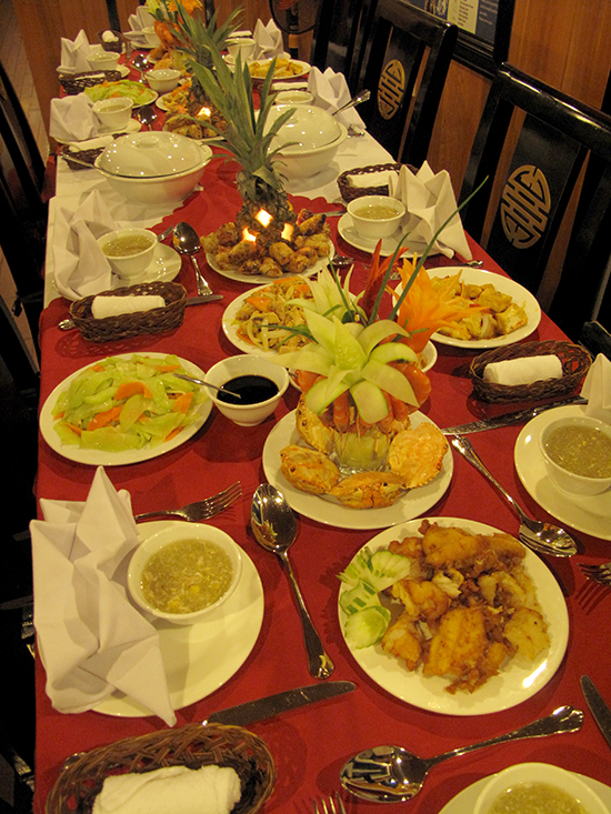 Hand-made spring rolls (hem) included. But no discount.